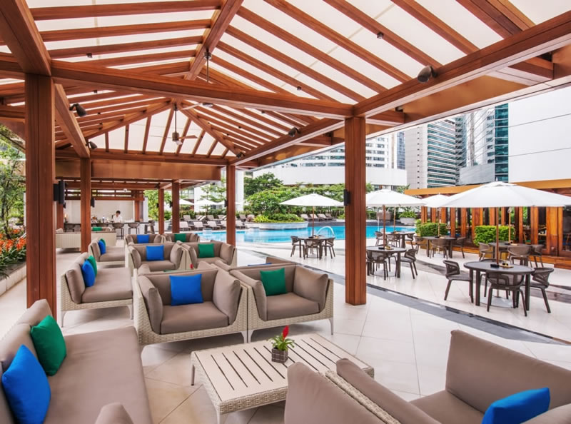JW Marriott Hotel Hong Kong Outdoor Pool Lounge
